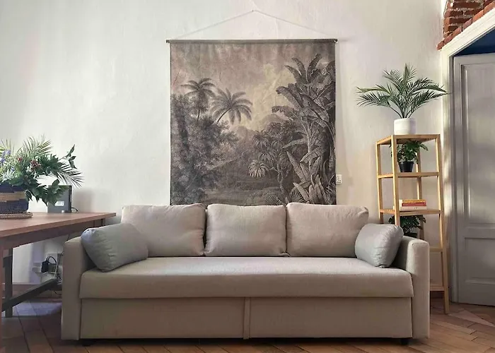 Xenia - Charming Garden In Porta Venezia דירה