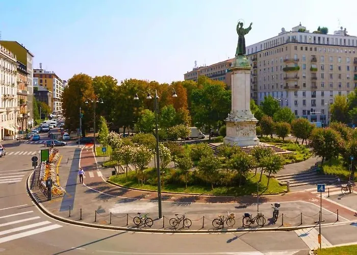Apartment Xenia - Charming Garden In Porta Venezia Milan