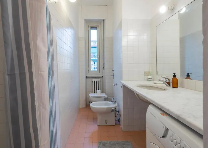 Ihost Flat - Sestini 11 アパート