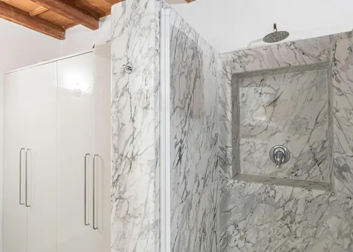 Italianway Easy - Garibaldi 93 B *