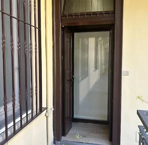 Daire Bayres Blue Milano