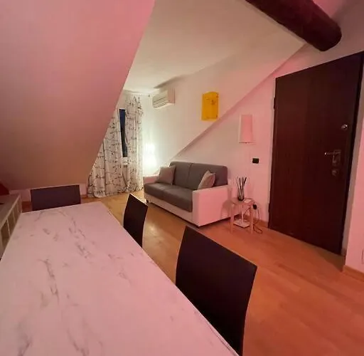 Attic Апартаменты *