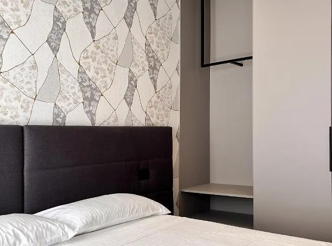 Yls Luxury Apartamento *