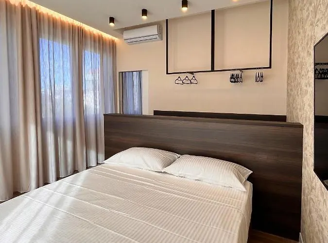 Yls Luxury * Milano