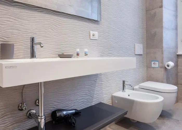 Italianway - Petrella 6 * מילאנו