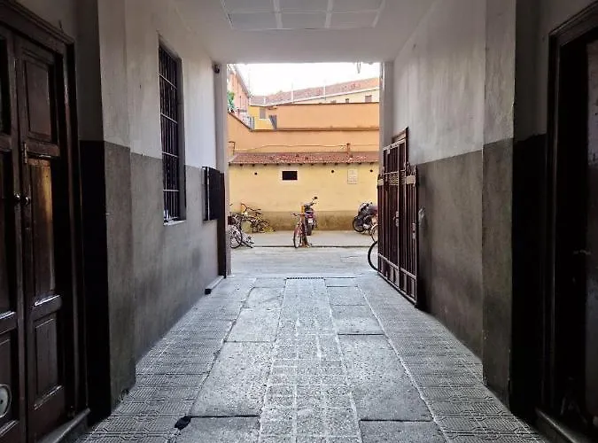 Into The World Appartement