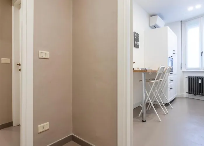 Italianway - Petrella 6 מילאנו