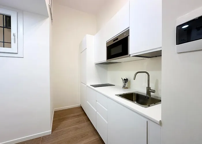 - Nella Corte Dei Navigli Apartmán *