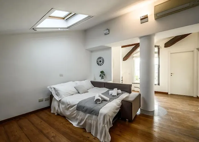 Buenos Aires' Nest - 10 Minutes From Duomo With Terrace * 米兰