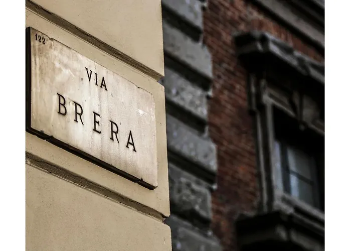 Casa Brera - Via Madonnina View *