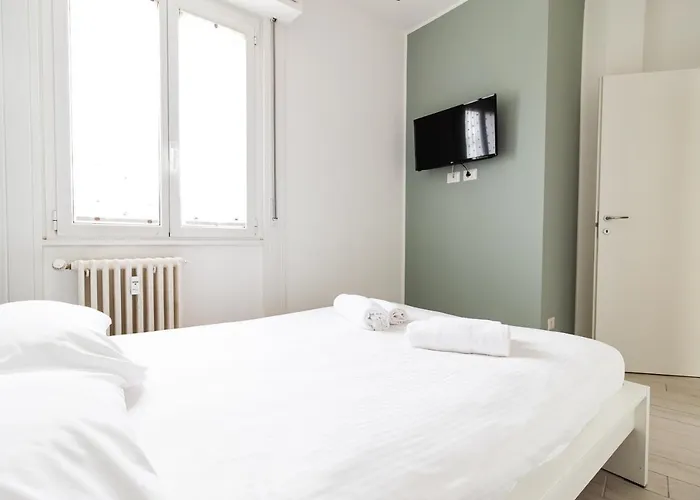 Centro - Calvi - Moderno Con 2 * Milan