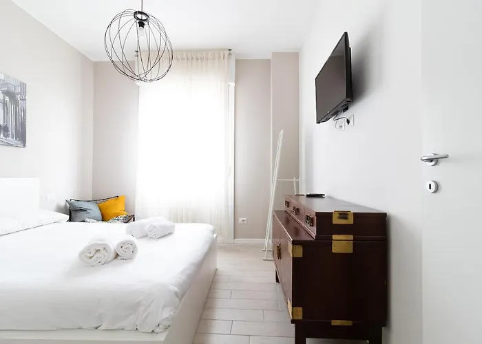 Centro - Calvi - Moderno Con 2 Milan