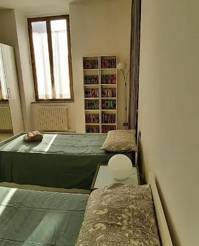 Intero Lgbtq+ Zona Loreto Апартаменты