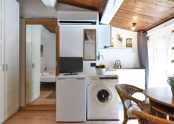 Primopiano - Colonne B * Milán