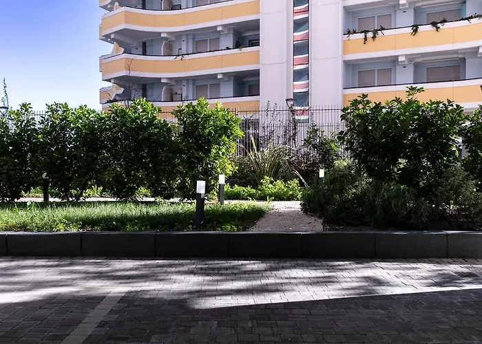 Dehomes - Bicocca Village 28 Apartmán