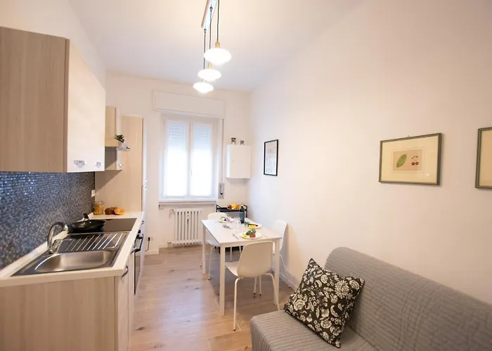 Ihost - Mancini 14 Milano