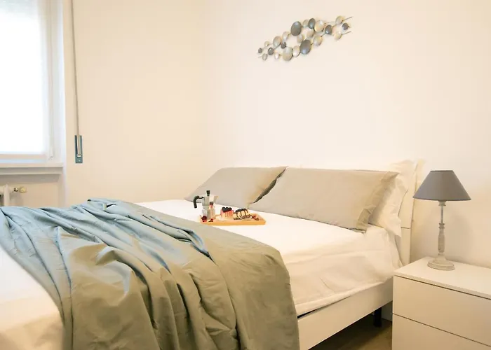 Ihost - Mancini 14 Milano