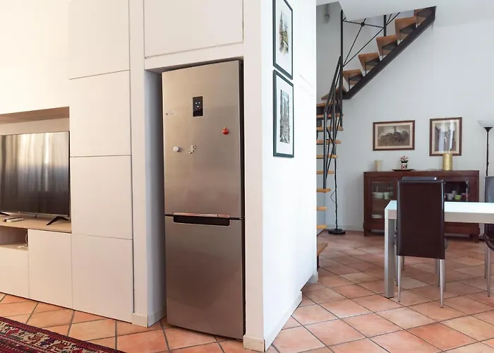 Casa Leonardo Da Vinci - 10 Minuti Dal Duomo *