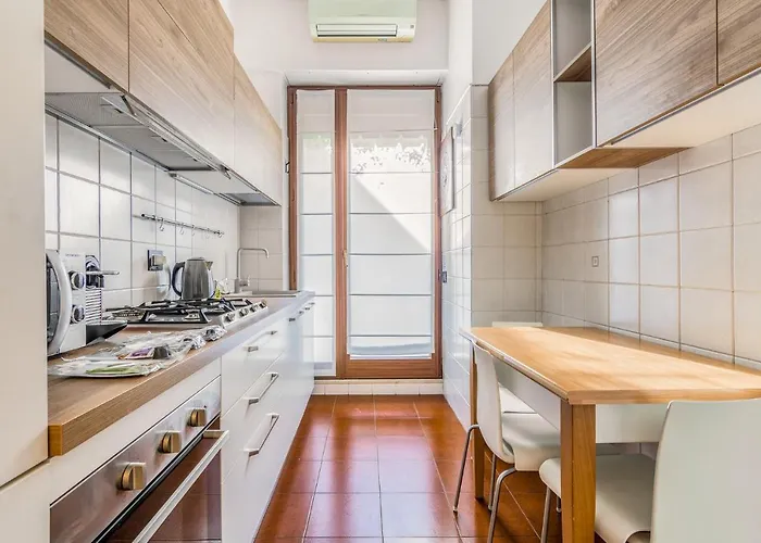 Ampio Zona Moscova Con Due Terrazzi * ميلان