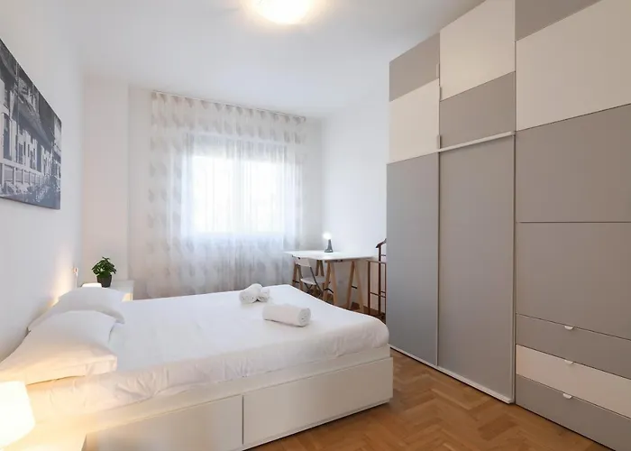 شقة Primopiano - Novara *