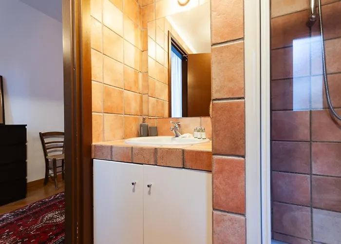 Casa Leonardo Da Vinci - 10 Minuti Dal Duomo Appartement Milaan