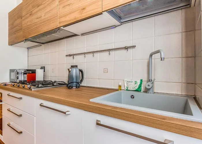 شقة Ampio Zona Moscova Con Due Terrazzi ميلان