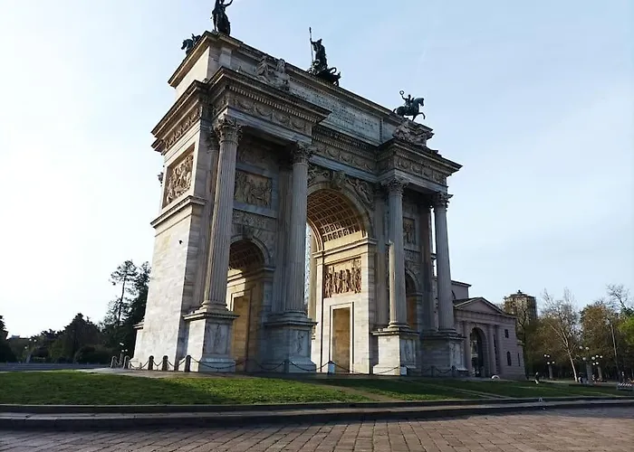 Lovely Arch * Милан