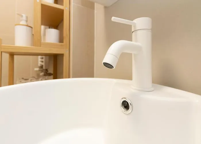 Kill Bill's Retreat - 10 Minuti Dal Duomo Μιλάνο