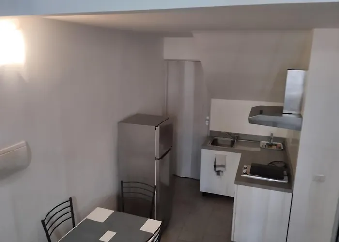 아파트 Mancinelli House *
