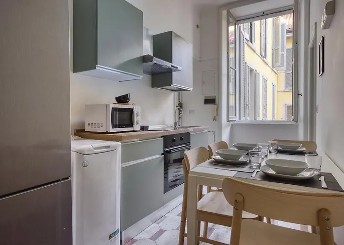 Joivy Mauri - Cosy Flats Near The Duomo Apartment
