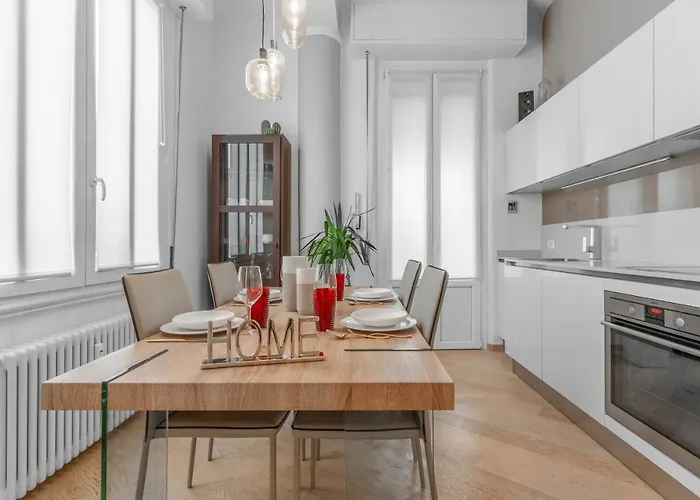 Tag11 -luxury 15 Minutes From The Duomo - דירה *