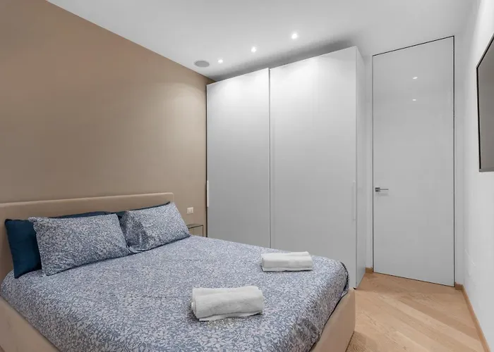 Tag11 -luxury 15 Minutes From The Duomo - דירה מילאנו