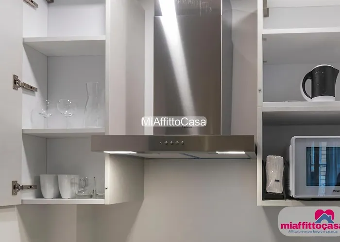 Black And Porta Venezia דירה *