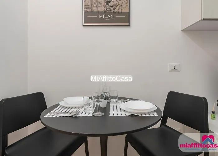 Black And Porta Venezia * מילאנו