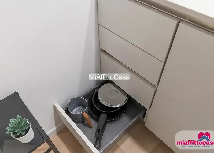 Black And Porta Venezia * מילאנו