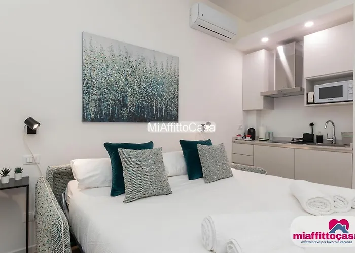 Black And Porta Venezia דירה *