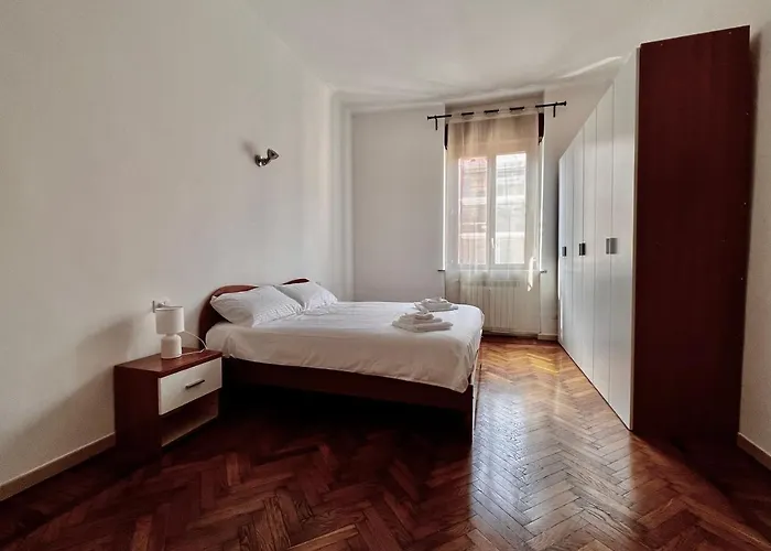 Appartement Big Deluxe Goldoni Duomo M4 Lin Aereoporto Milaan
