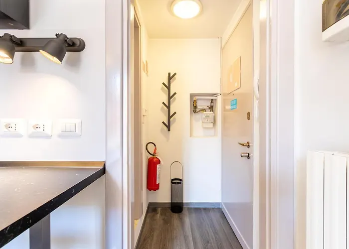 Luna Homes - In Farini * Milan