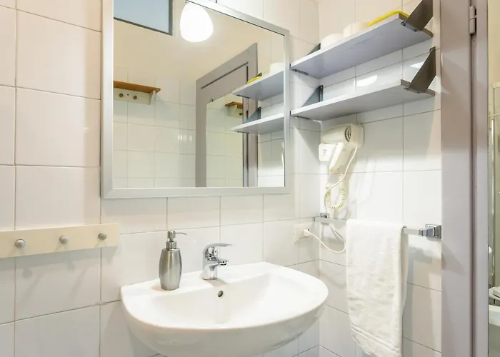 Luna Homes - In Farini Appartement Milan