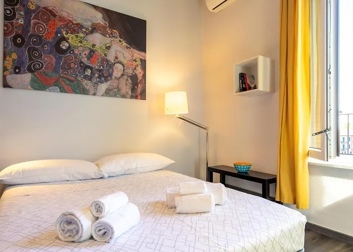 公寓 Luna Homes - In Farini 米兰