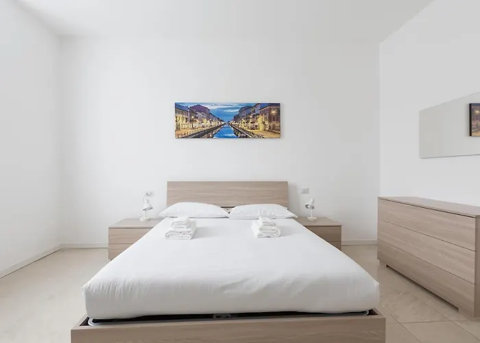 Apartment Famagosta M2 Subway