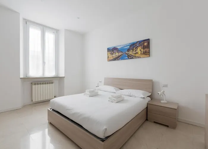 Famagosta M2 Subway * Mailand