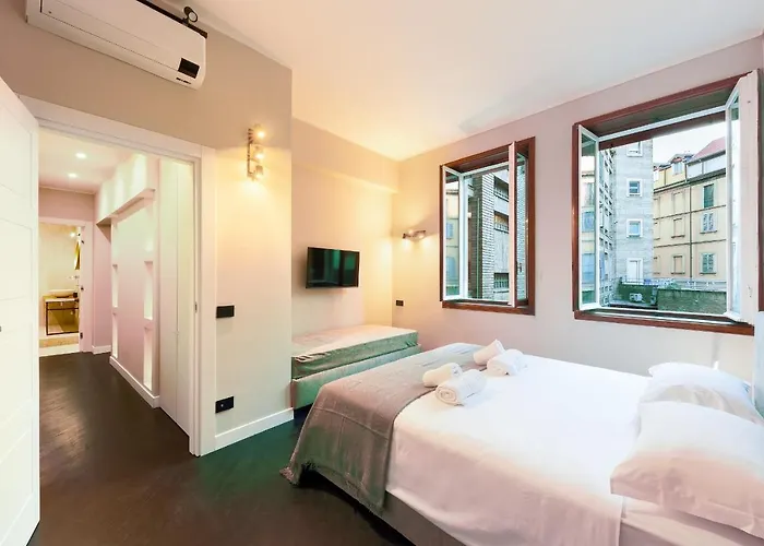 Hl Collection - Galleria Unione 5 מילאנו