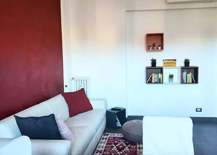 Bilocale Luminoso E Accogliente Zona Marche