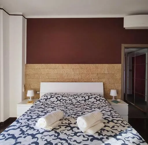 Apartmán Bilocale Luminoso E Accogliente Zona Marche *