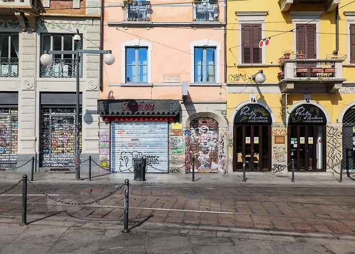 Primopiano - Colonne C * Milán