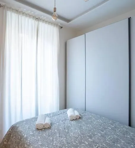 Marghera's Nest - Modern Design With Free Netflix And Wifi * Milán