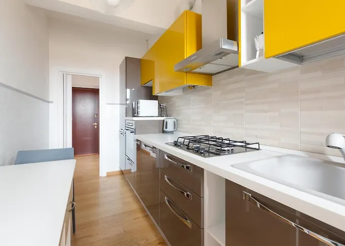 Famagosta Balcony * Milán