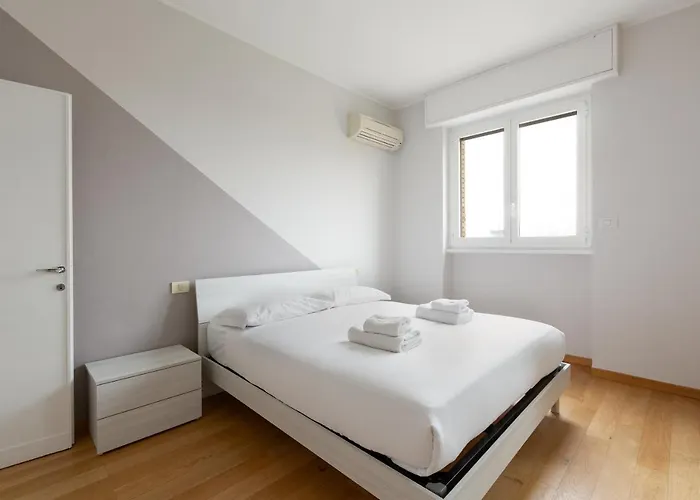 Famagosta Balcony Milán