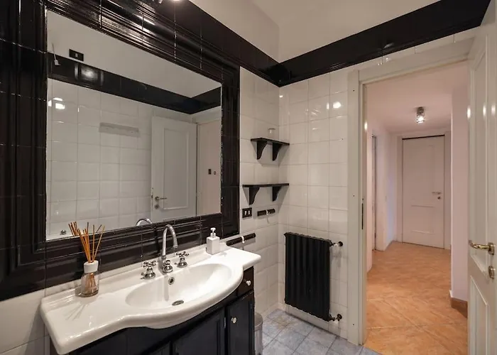 Fiorenti - Navigli Ringhiera House Milan